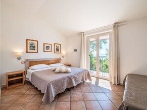 2 Schlafzimmer, Reisekinderbett, kostenloses WLAN