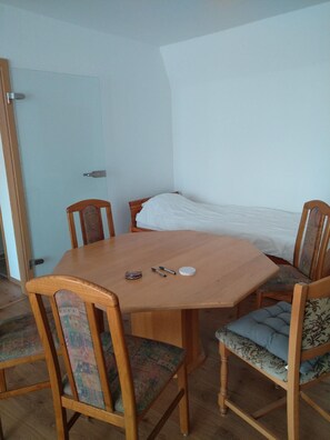 1 Schlafzimmer