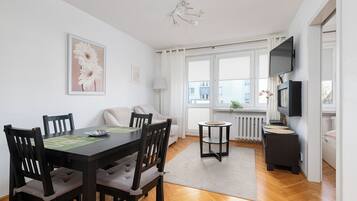 Apartment, Balcony | Living room