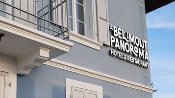 Façade de lâhĂ©bergement