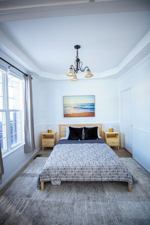 5 bedrooms, free WiFi, bed sheets