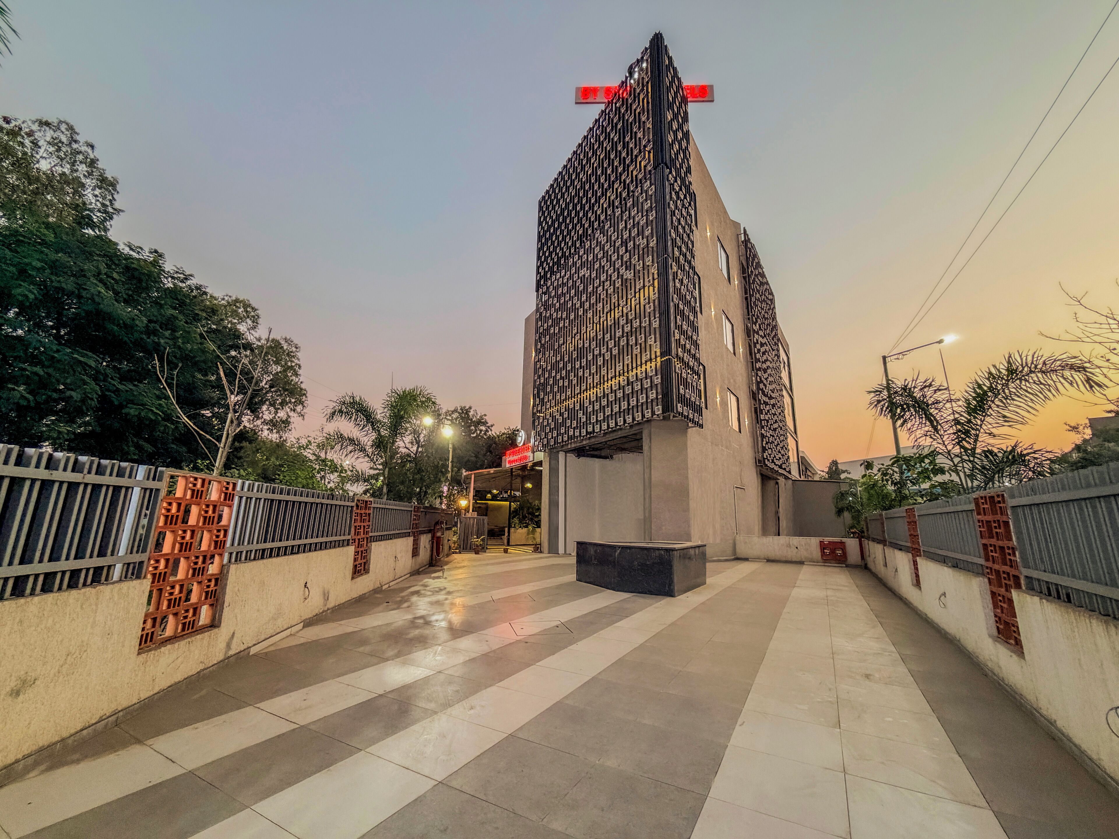 Aparcamiento sin asistencia gratuito