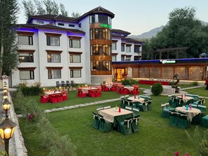 Front of property - The Highland Mountain Resort & Spa (Kargil)
