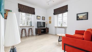 Apartment, City View | Living area