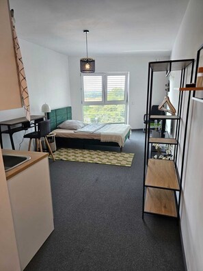 Bügeleisen/Bügelbrett, WLAN, Bettwäsche