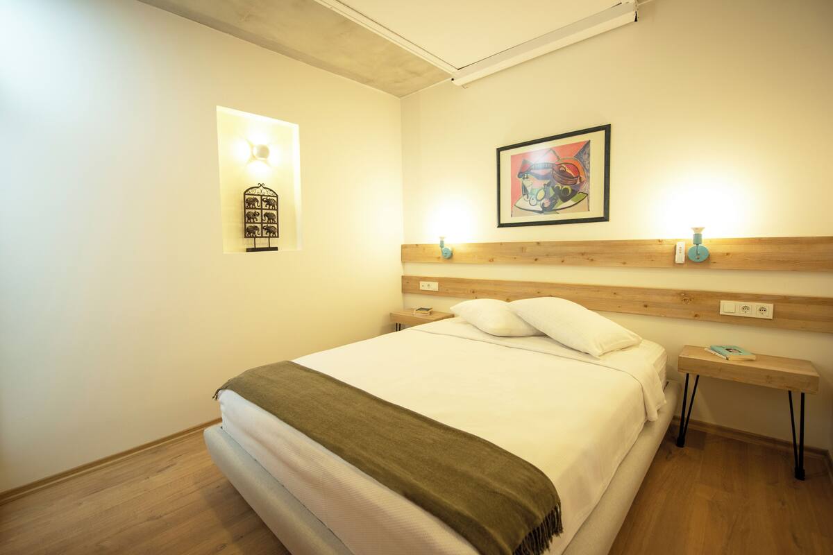 Suite, vista mare | 1 camera, Wi-Fi gratuito