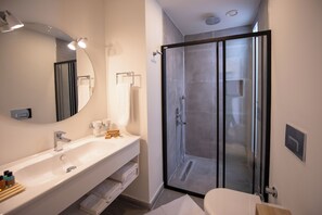 Suite, vista mare | Bagno