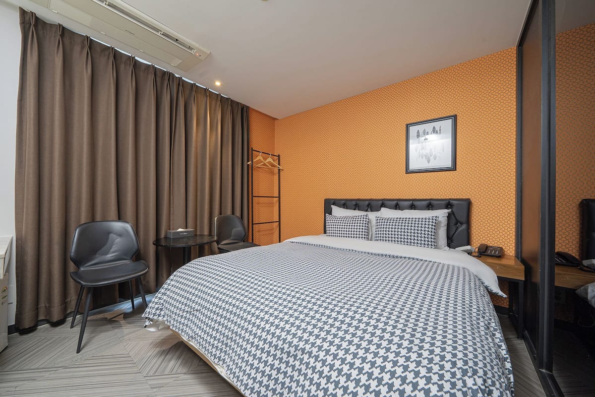 Habitación doble estándar | Camas con efecto memoria y wifi gratis