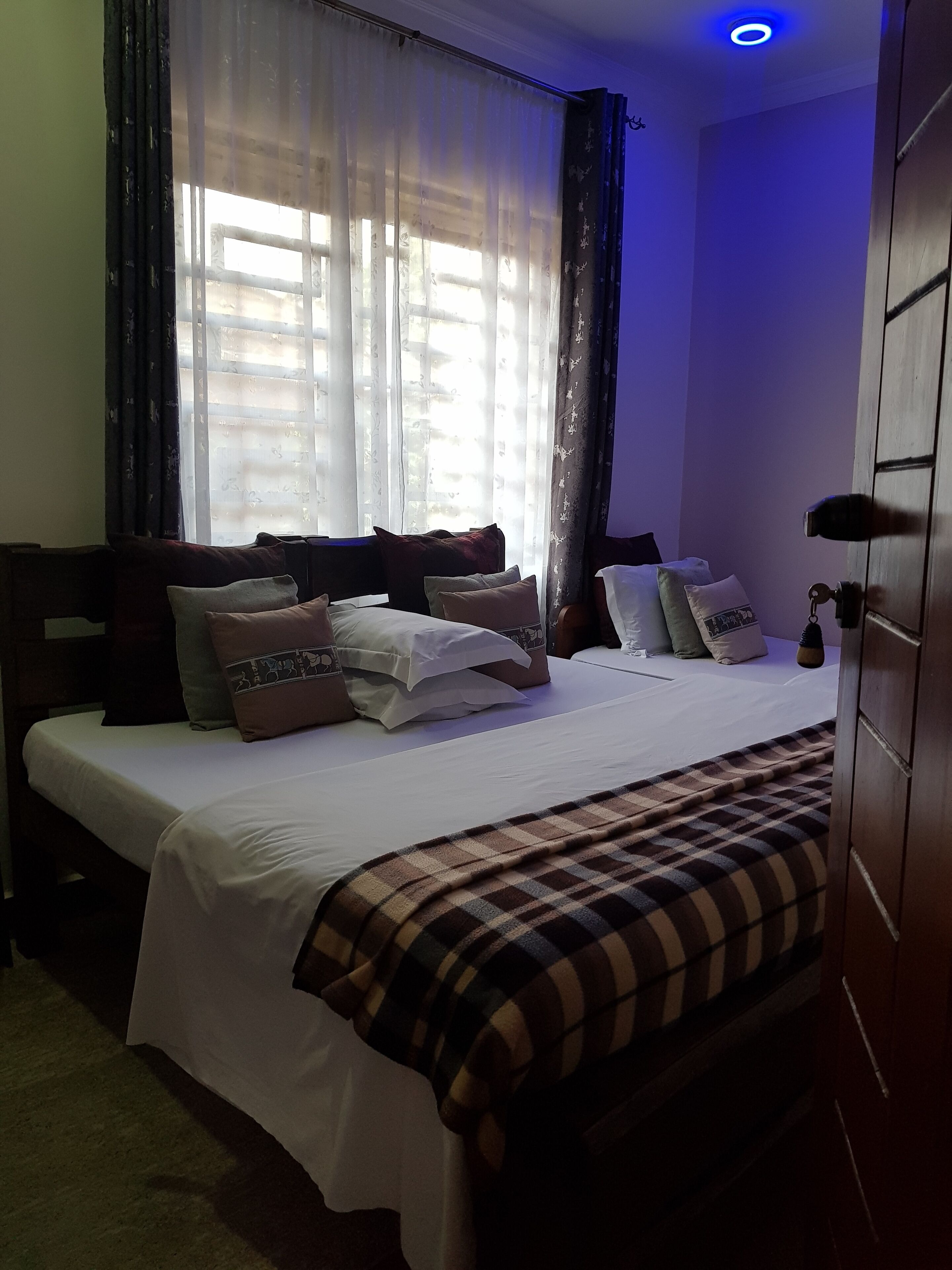 Deluxe Triple Room | Free WiFi