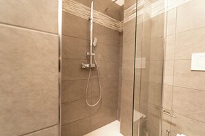 Bathroom - Tosi lovely Flat (Milan)