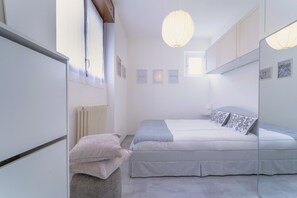 1 bedroom, free WiFi - Tosi lovely Flat (Milan)