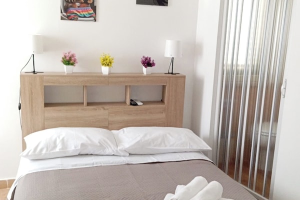 Traditional Double Room, City View, Tower | Free WiFi