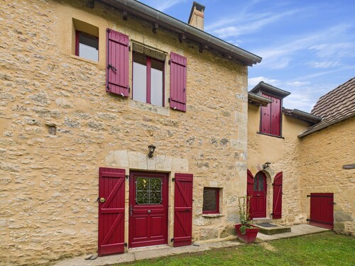 Charming stone house for 6 – Valojoulx