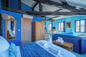 WiFi, bed sheets - Suite Coronell Family Room (Perpignan)