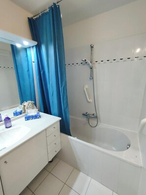 Kostenlose Toilettenartikel, Haartrockner