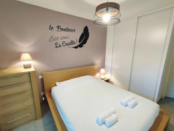 2 Schlafzimmer, Bügeleisen/Bügelbrett, Reisekinderbett, WLAN