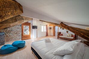 1 sovrum, strykjärn/strykbräda, resesäng och wi-fi