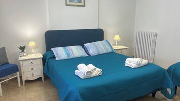 2 Schlafzimmer, Bügeleisen/Bügelbrett, WLAN, Bettwäsche