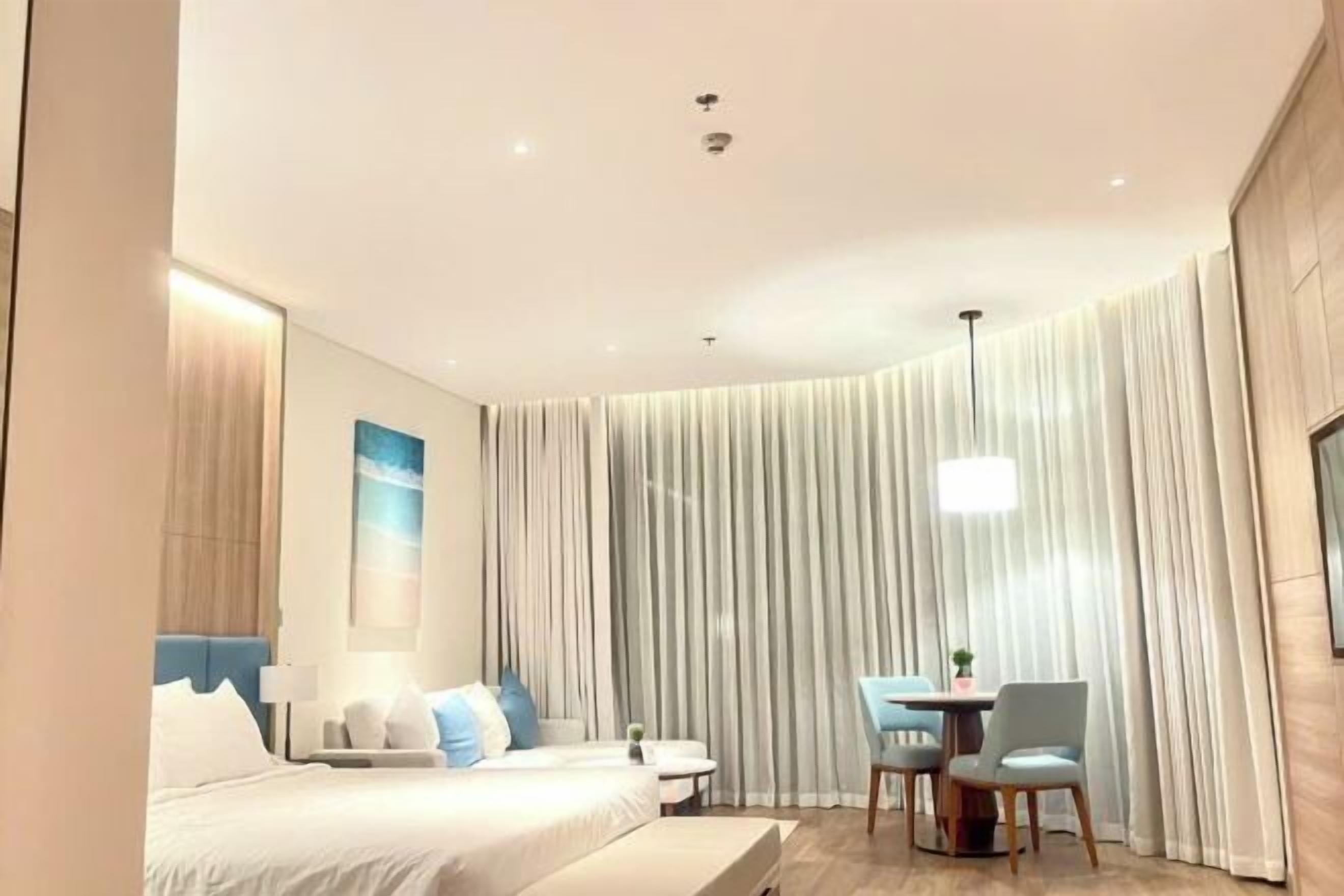 Caja de seguridad en la habitación y sistema de insonorización 