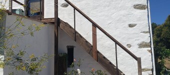 Cozy studio in the mountains of Central Portugal! Vegan and pet friendly!