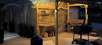 Cozy Bourbon Trail Loft suite in charming Loretto