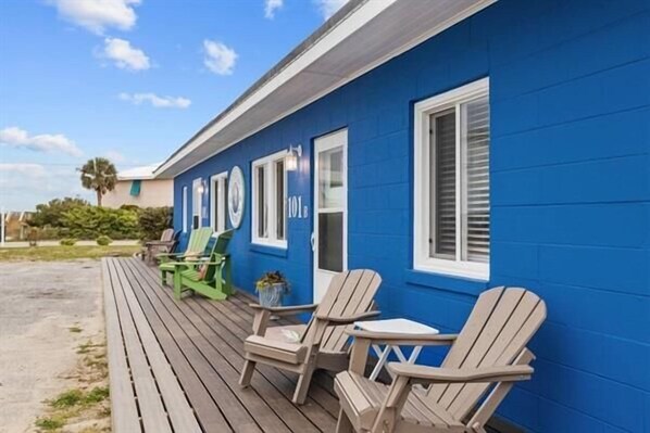 Terrace/patio - Salty Breezes & Sandy Paws – Welcome to Hatfield’s Hideaway (Emerald Isle)