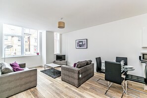 Apartment | Living area