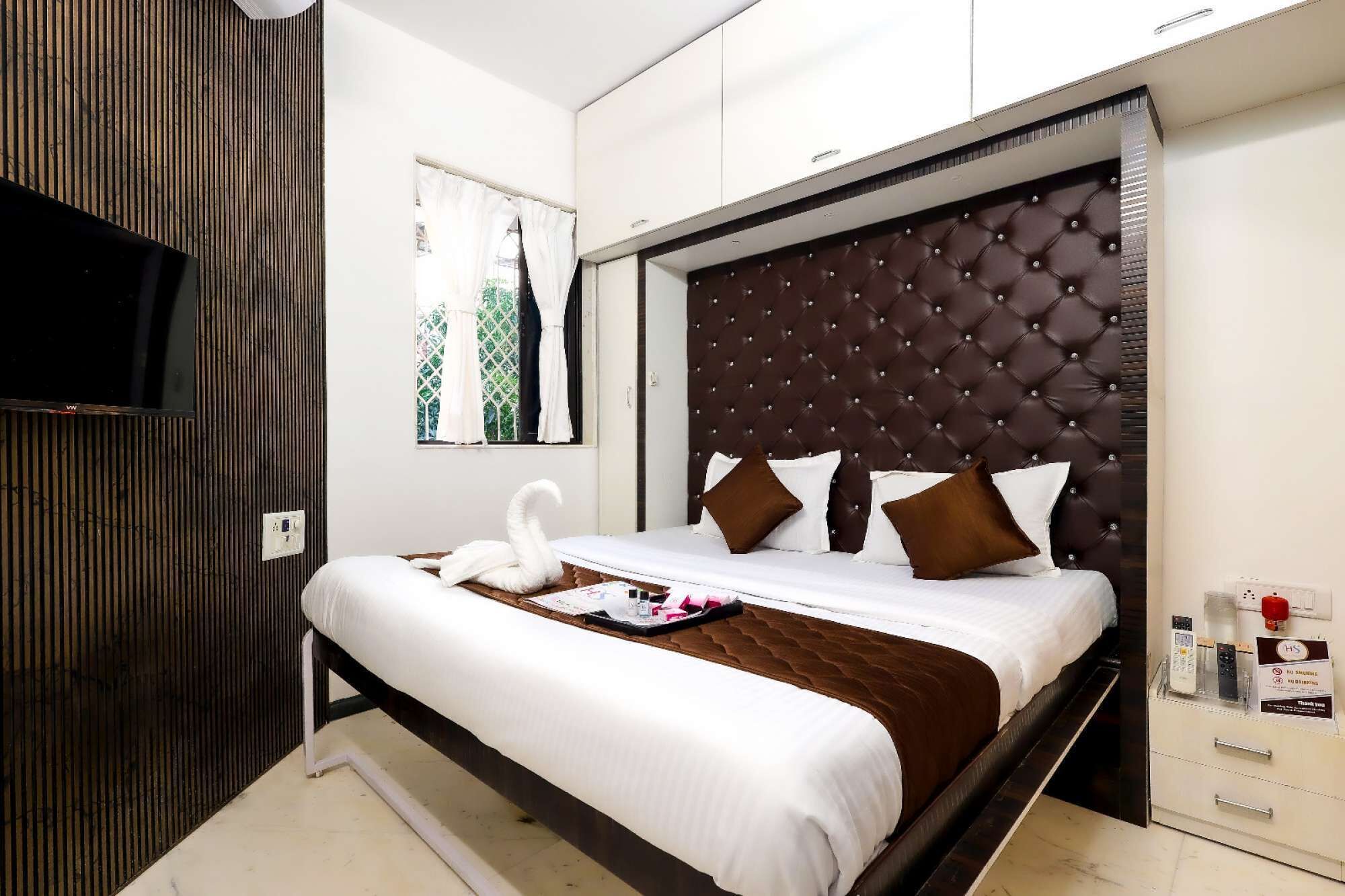 2 quartos, escrivaninha, ferros/tábuas de passar roupa, Wi-Fi