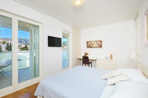 Apartment (3 Bedrooms) | 3 bedrooms, iron/ironing board, bed sheets - Hedera Estate, Hedera A58 (Dubrovnik)