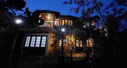 Mystique Hideout : Double Room with Balcony