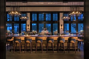 بار (في المنشاة)