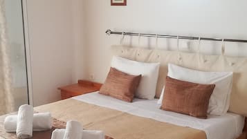 Loft, balcó, vistes al mar | 1 dormitori i wifi gratuïta