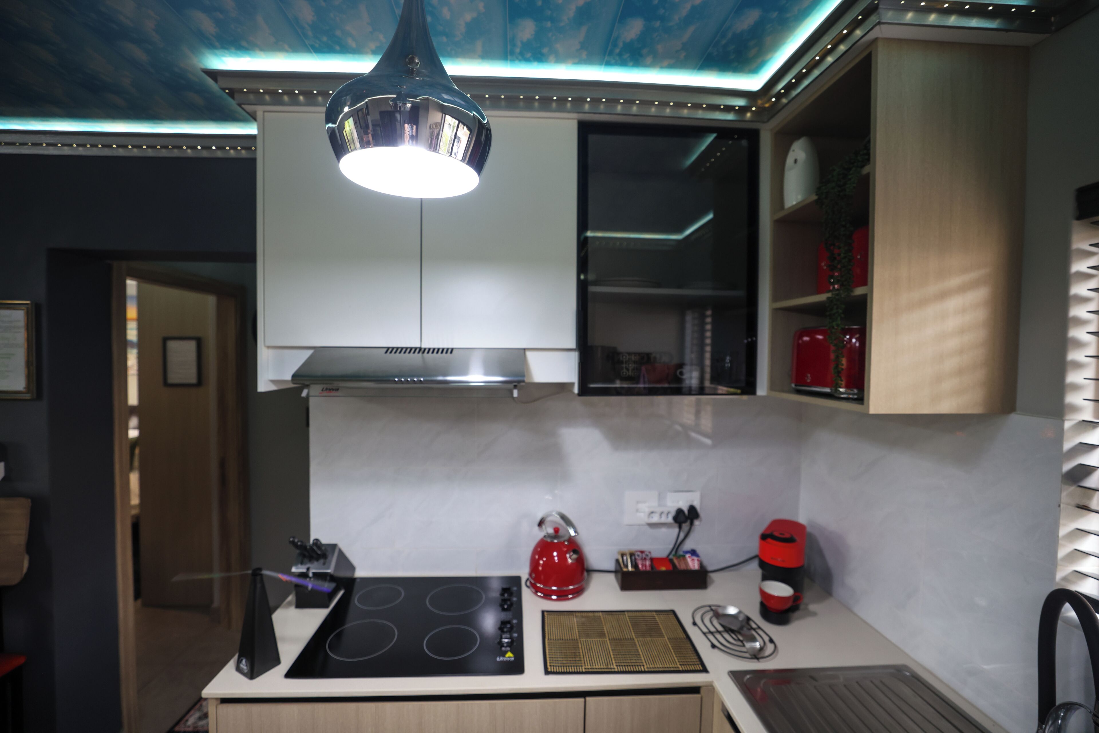 Apartment, 2 Bedrooms, Accessible, Smoking | Interior