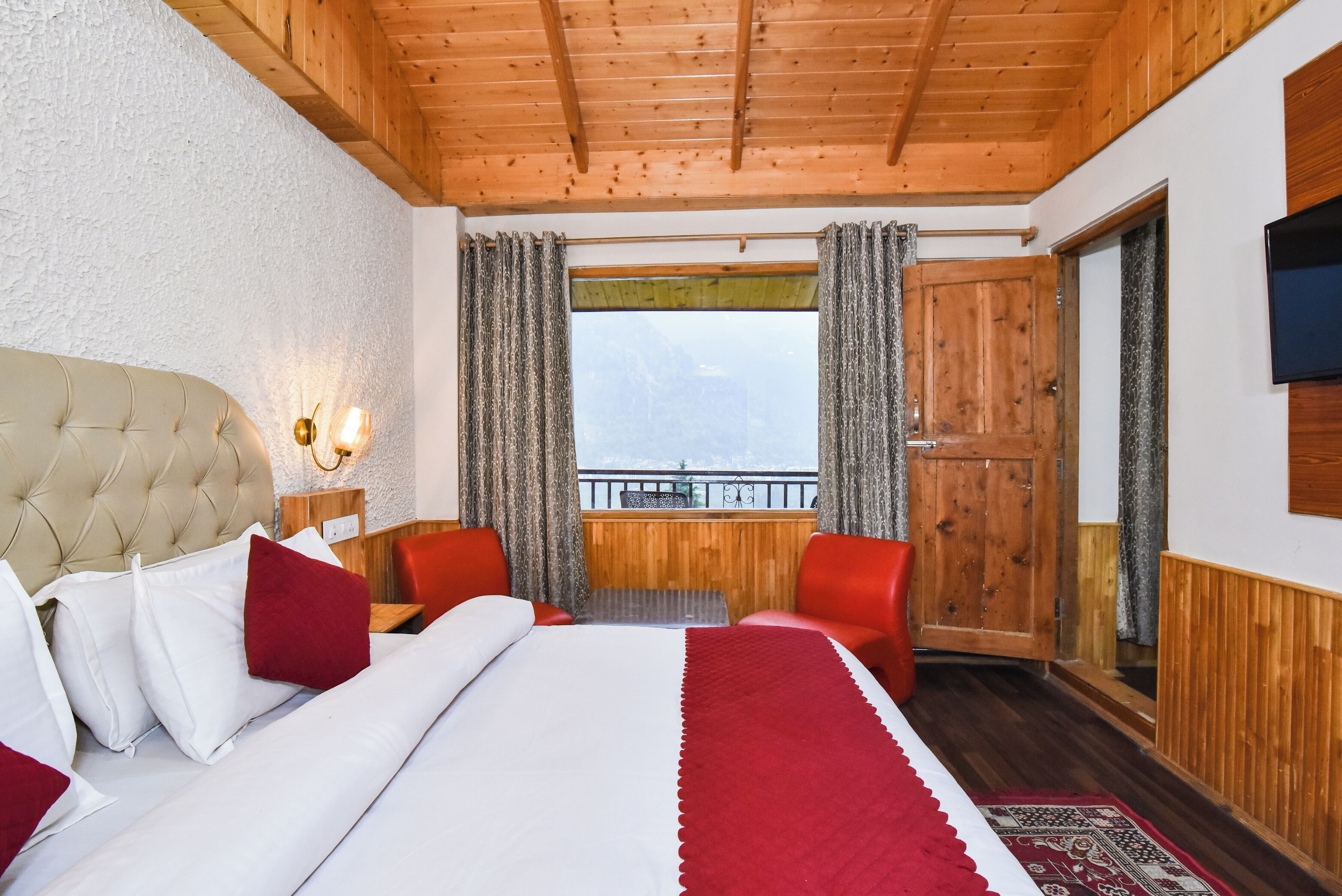 Suite estudio familiar, balcón, vistas a la montaña | Wifi gratis