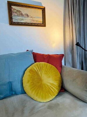 Cottage | Interior - The Pepper Pot Sleeps 4 Sunlit Garden (Exmouth)