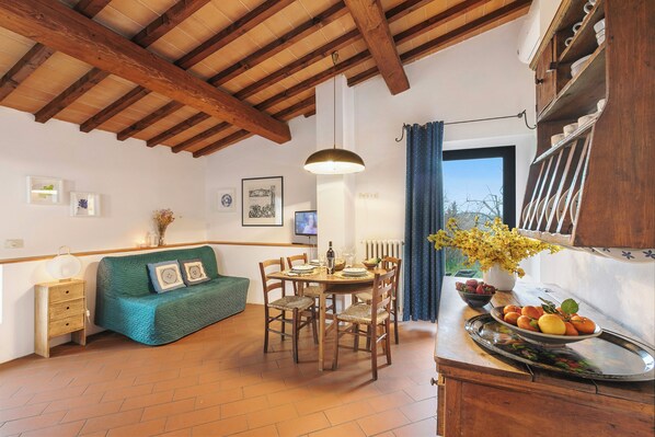 Familie huis, meerdere slaapkamers, uitzicht op gebergte (Relaxing Tuscan Country near Florence) | Dineren