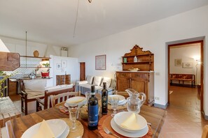 Dining - Relaxing Tuscan Terrazza Near Florence (Impruneta)