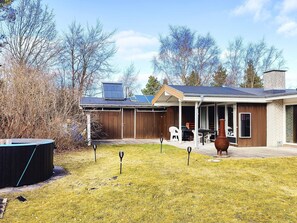 House | Exterior - 4 Star Holiday Home in Hals (Hals)