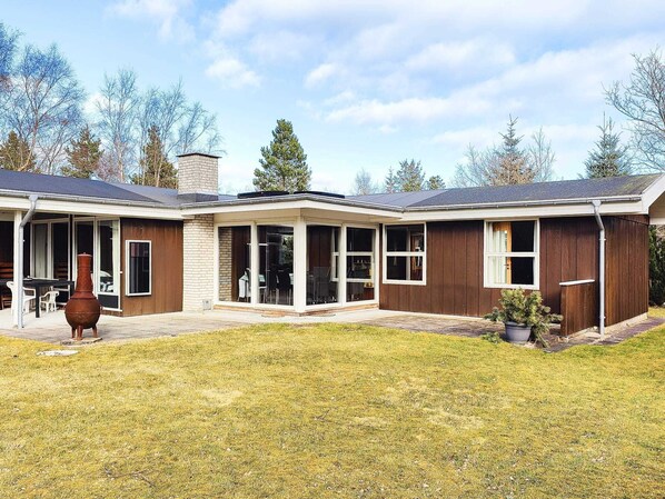 House | Exterior - 4 Star Holiday Home in Hals (Hals)