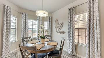 Căn hộ (2 Bedrooms) | Nội thất