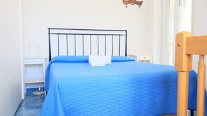 Leilighet, 2 soverom, røyk, balkong | 2 soverom