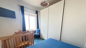 Room - Flat in Capri With Terrace (Capri)