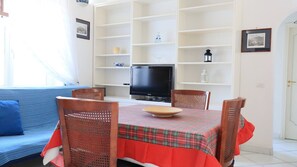Apartment, 2 Bedrooms, Smoking, Balcony | Room amenity - Flat in Capri With Terrace (Capri)