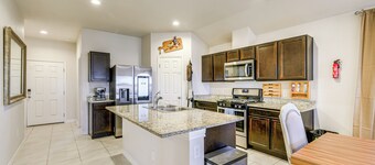 3 Mi to Marina: Pet-friendly Gem in Corpus Christi