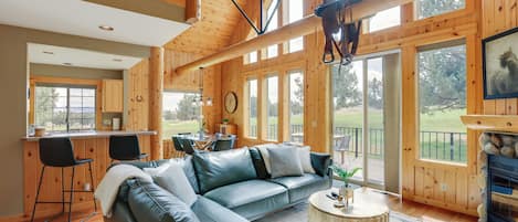 House (3 Bedrooms) | Front of property