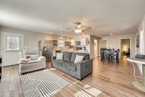 المنشأة من الداخل