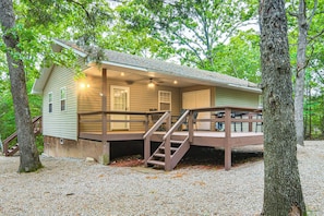 House (2 Bedrooms) | Exterior