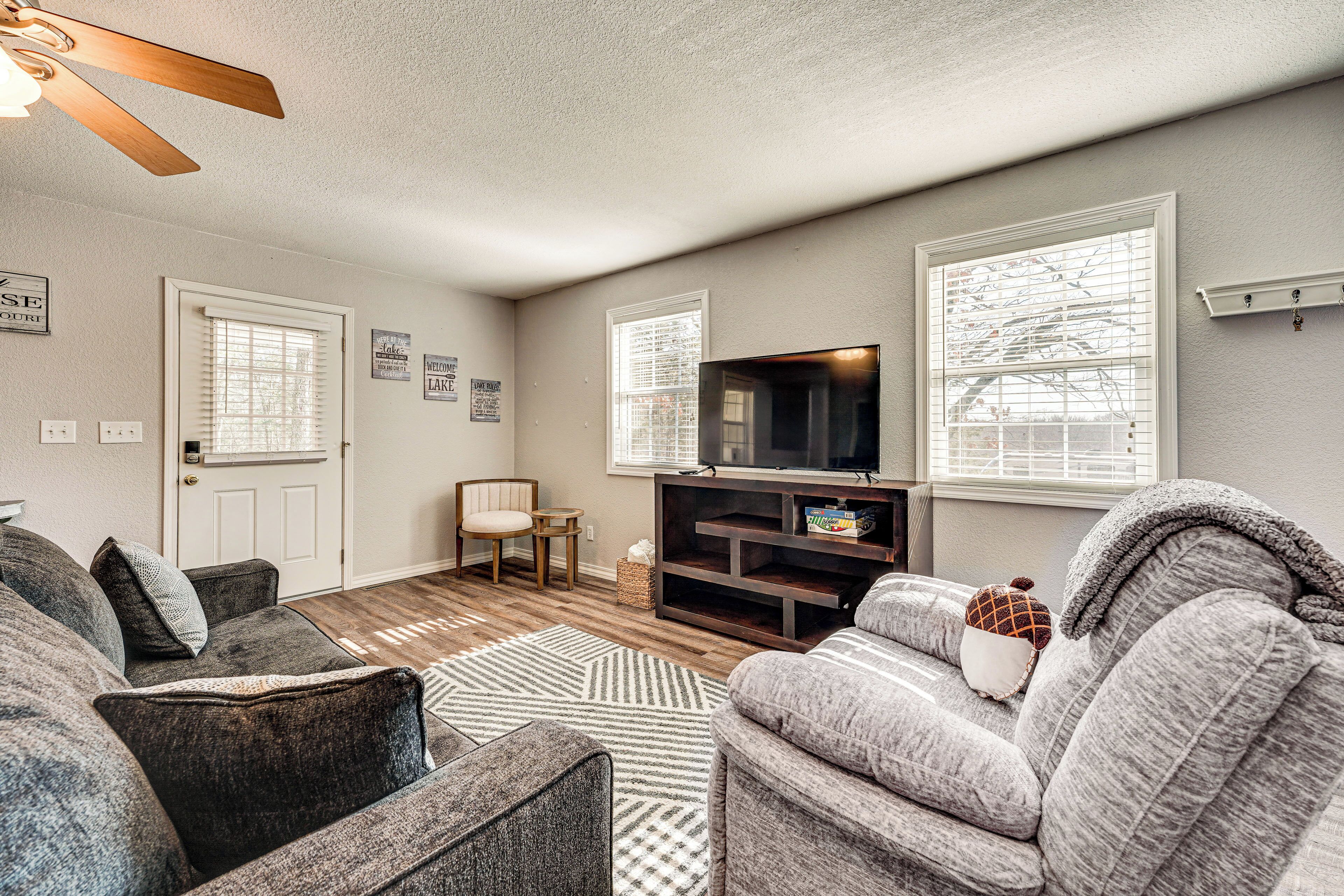 Nhà (2 Bedrooms) | Nội thất