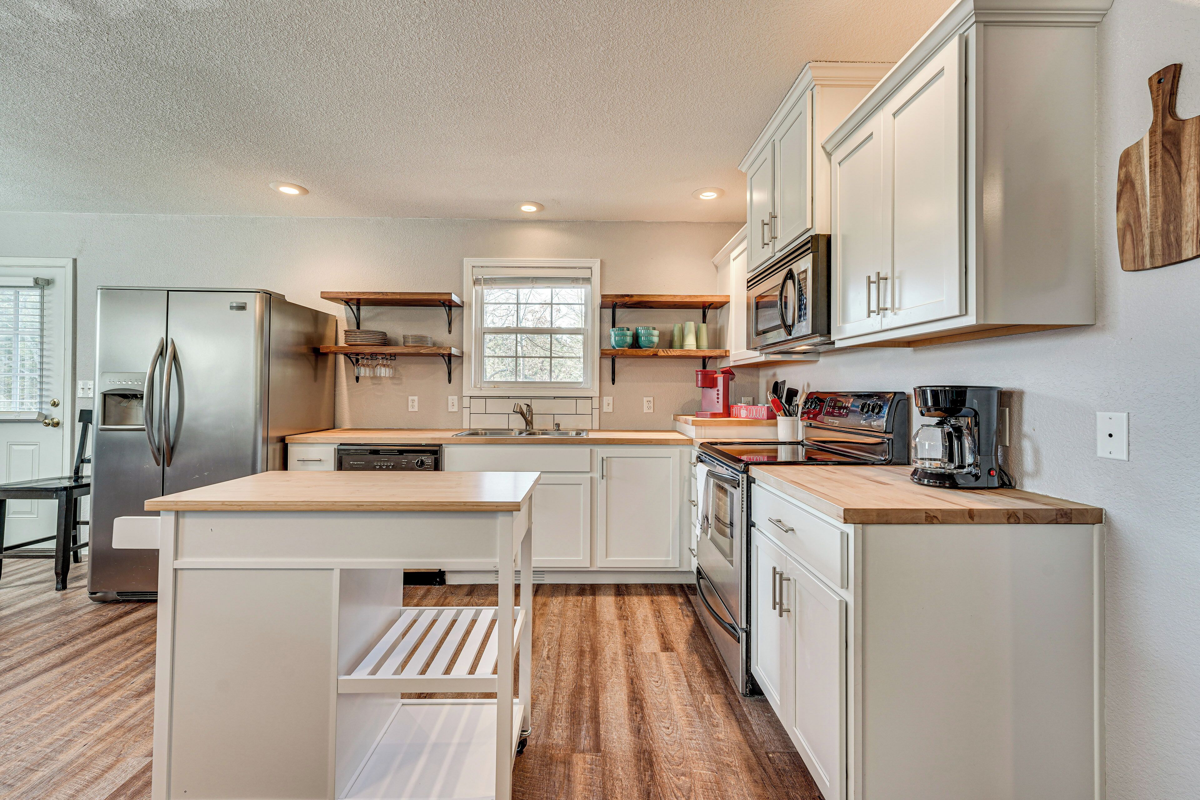 House (2 Bedrooms) | Interior