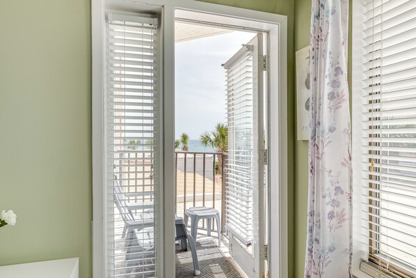 Apartment (1 Bedroom) | Interior